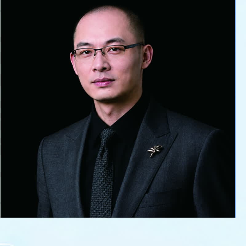 陆锐老师照片